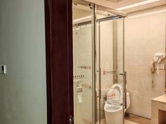 -肇庆国际大酒店(七星岩星湖景区店)