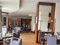 -静之湖湖畔餐厅