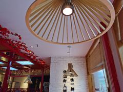 -思博半步颠小酒馆(梦时代店)