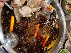 -肖肖酸萝卜鱼火锅(总店)