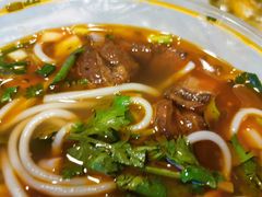 -杨百碗合川羊肉粉(奥园国际城店)
