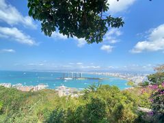 -鹿回头风景区