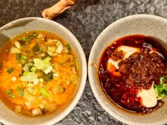 -三出山火锅(南京万象天地店)