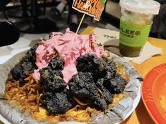 黑金炸鸡披萨披萨-TIAGO HOME KITCHEN(王府中环店)