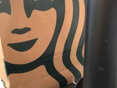 -星巴克臻选(南京金茂览秀城店)