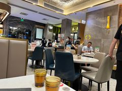 -香港新发烧腊茶餐厅(水围店)