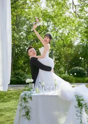 -雅云婚纱摄影工作室旗舰店