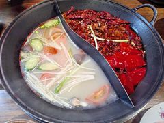-萍姐火锅·公路夜市(武汉首店)