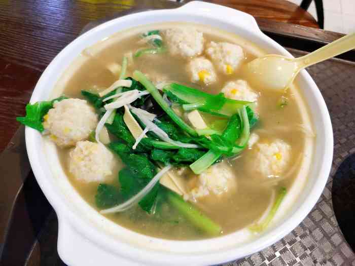 九记虾滑(兴隆一百店)-"在兴隆负二层的地下美食广场"千滋百味",.