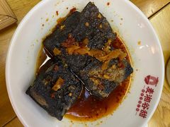 -呷佬·长沙手工米粉(金沙江路店)