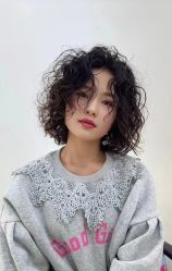-MONE美发沙龙