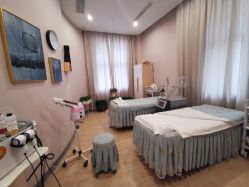 -新蝶变皮肤管理中心