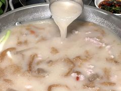 -老来福·非遗酸汤兔(凯旋路店)