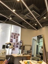 -PE SALON 