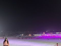 -济南卧虎山滑雪场