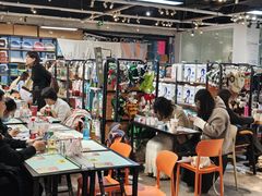 -大型宠物商超·宠海王国·宠物猫狗活体·用品·美容(新世界百货重庆店)