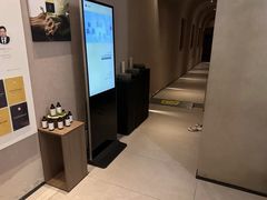 -灸春堂·艾灸·痛症·整脊连锁(之江银泰店)