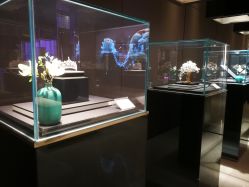 -北京七彩云南翡翠珠宝旗舰店(月坛店)