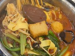 -瑞杰烧烤店·24小时营业(山东路店)