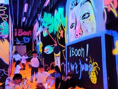 -爱蹦iBOON蹦床运动馆(江汉店)