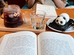 -西西弗书店&矢量咖啡(凯德晶萃广场店)