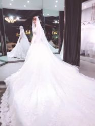 -艾米丽婚纱礼服