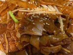 -新大咀港式茶餐厅(宝山万达店)