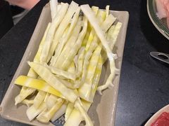 -洞亭火锅(防空洞总店)