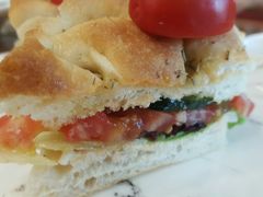 -缇纳甜妮·西餐·甜点(商字店)