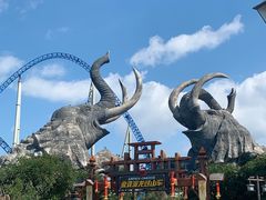 -七彩云南欢乐世界