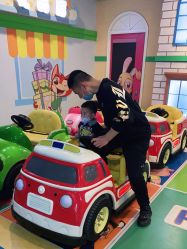 -纽西卡汽车小镇(大悦城店)