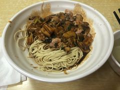 蘑菇肉片面-超爷叔面馆(西园店)
