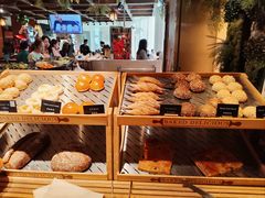 -怡咖啡海鲜自助餐厅(浦东香格里拉店)