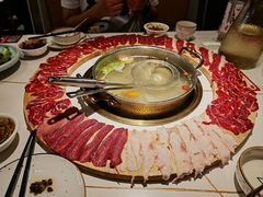 -牛人日志·鲜牛肉骨汤火锅(万科里瑧店)