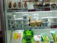 -全家便利店(愚园店)