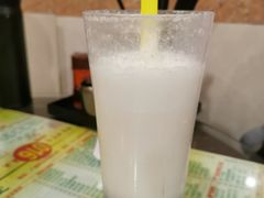 榴莲奶昔-顺记冰室(宝华路店)