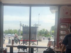 -必胜客(磁器口店)