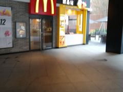 门面-麦当劳(新达汇三林店)