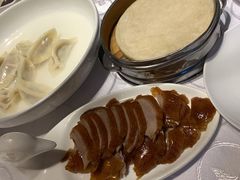 -湖庭壹品鸭王·传统北京烤鸭·别墅私房菜·庭院宵夜(江宁店)