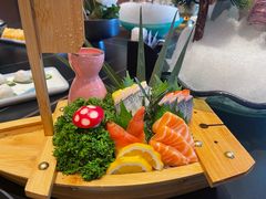 -鼎泰亨·海鲜牛肉餐厅(滨江店)