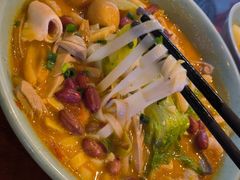 -粉家柳州螺蛳粉(杨宅路店)
