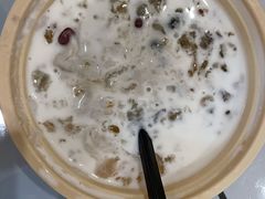 -堂屋糖水店(愚园店)