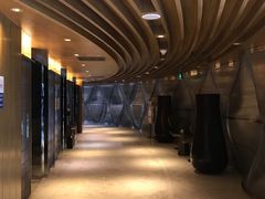 -上海滴水湖皇冠假日酒店