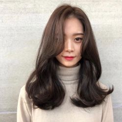 -AYO SALON