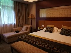 -春兰国宾馆(凤城河风景区老街店)