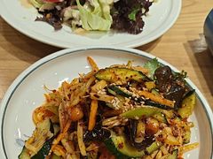 -青瓦餐厅·生鱼片·韩园烤肉(西塔店)