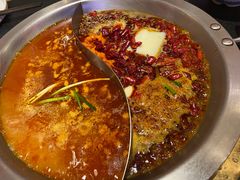 -沸炉重庆老火锅(军事博物馆店)