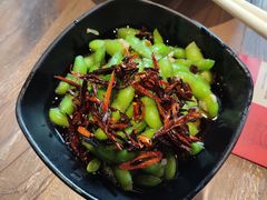 -巴厘龙虾·榜首油焖大虾(音乐学院·沿江酒馆店)