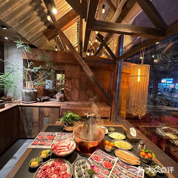 沈阳十一纬路！好吃到不行。。。