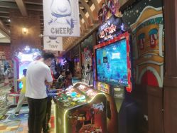 -卡通尼乐园(重庆南坪协信星光店)